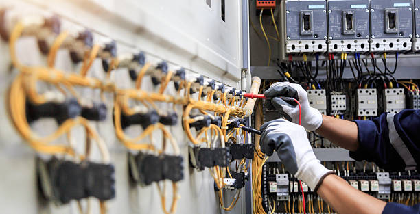 Professional Electrician technician working in Canton, MS